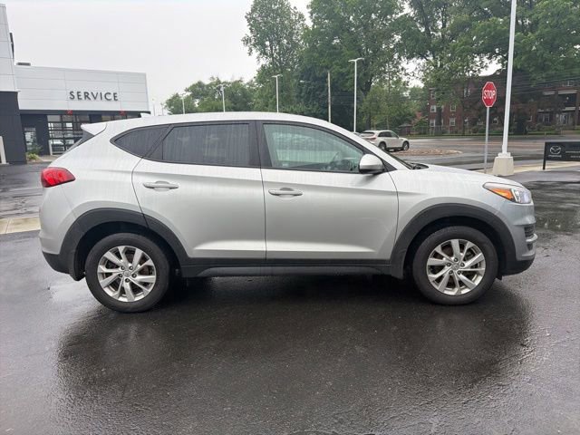 Used 2020 Hyundai Tucson SE w/ Winter Weather Package AWD/4WD image 4