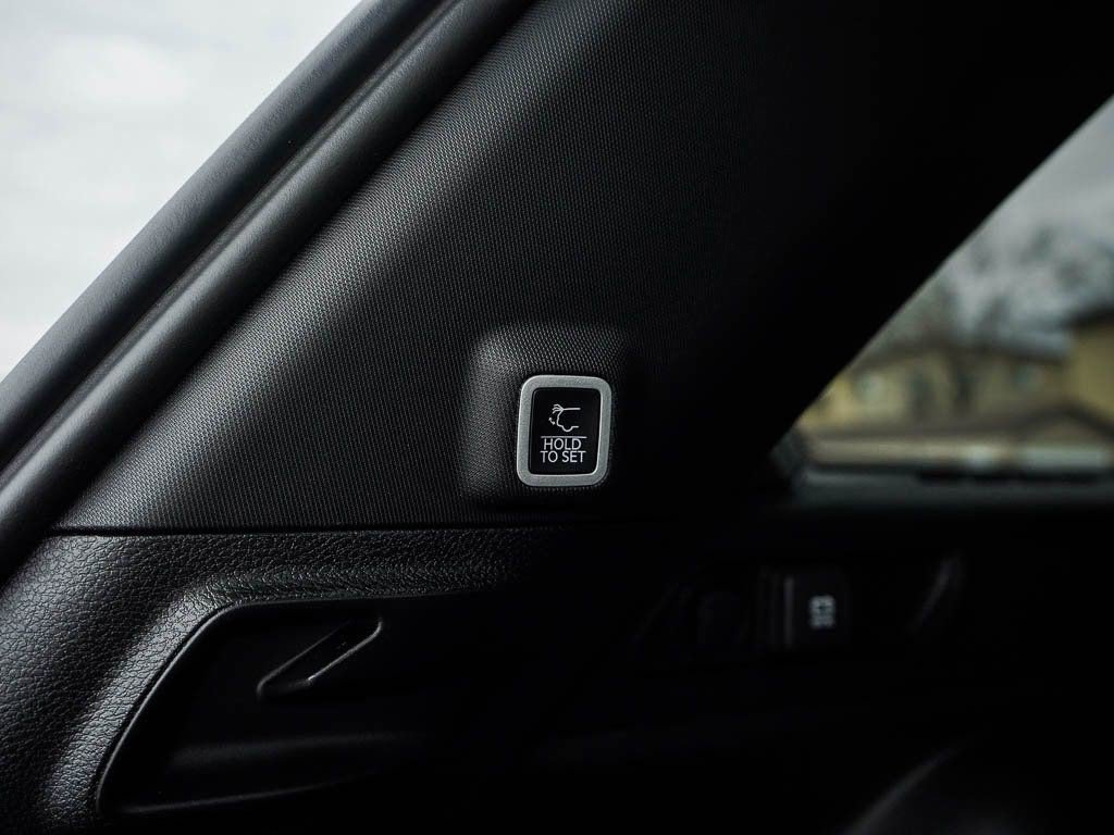 New 2025 Jeep Grand Cherokee Limited w/ Black Appearance Package image 8