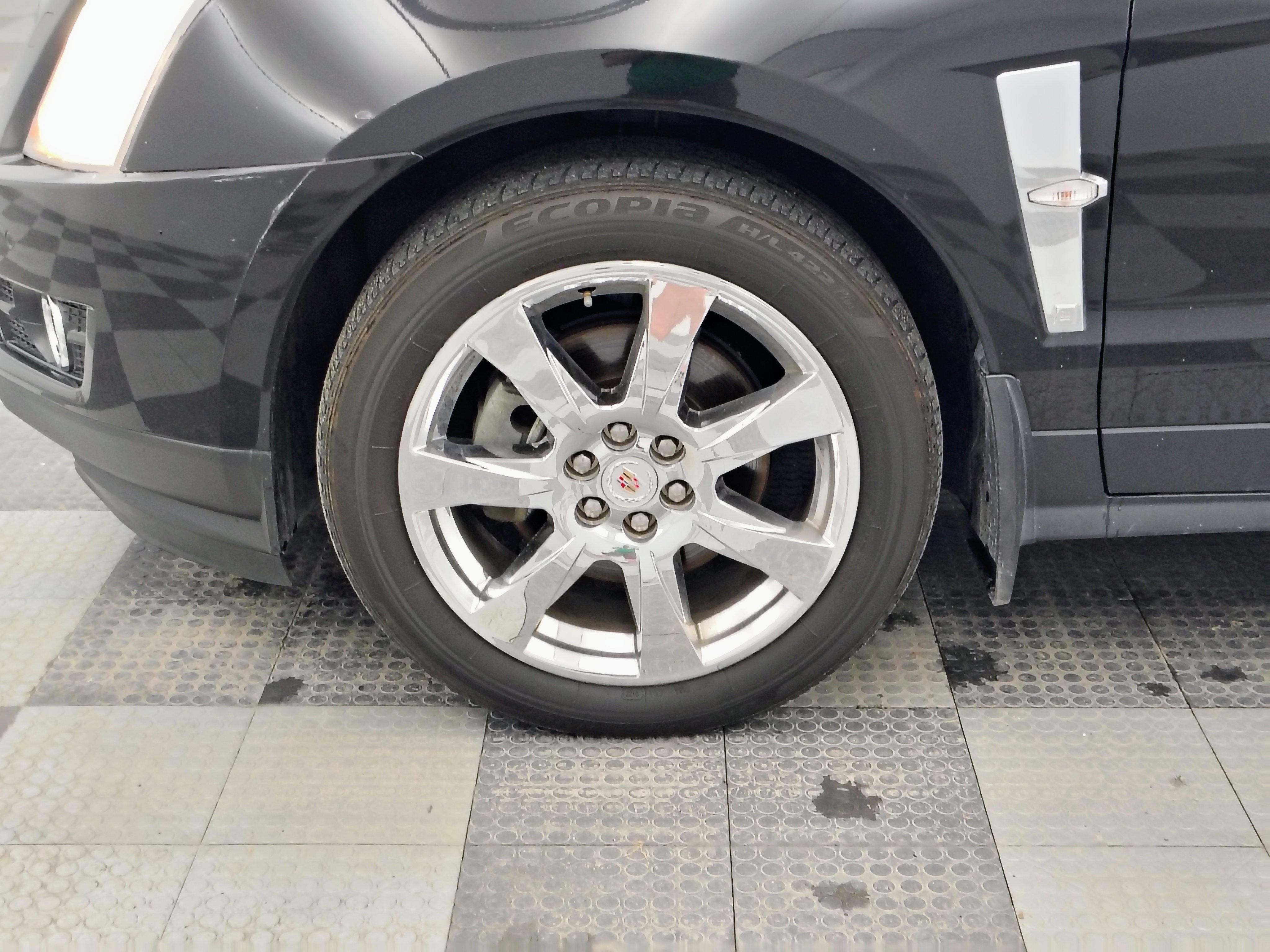 Used 2012 Cadillac SRX Premium AWD/4WD image 8