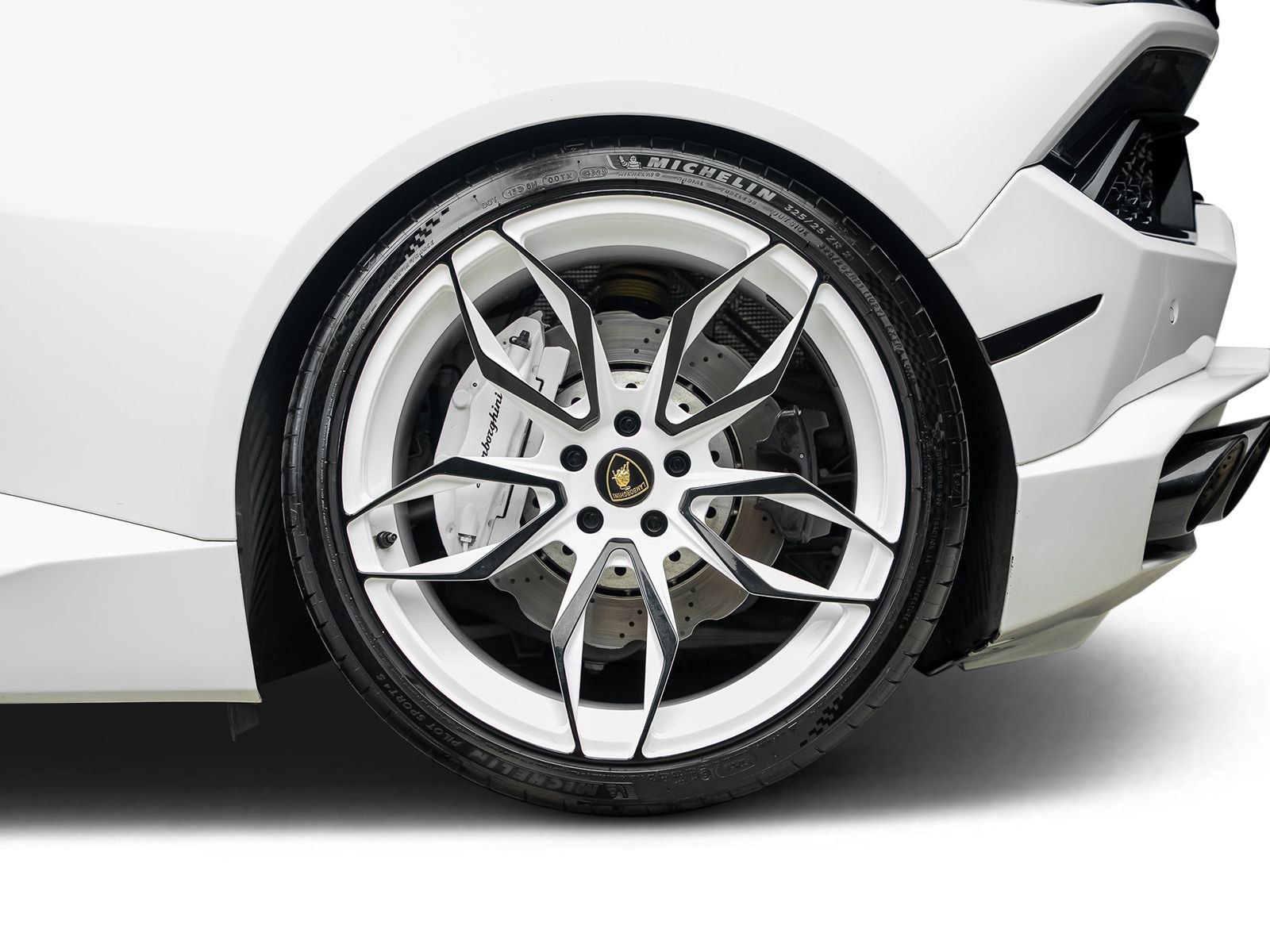 Used 2019 Lamborghini Huracan LP 580-2 image 29