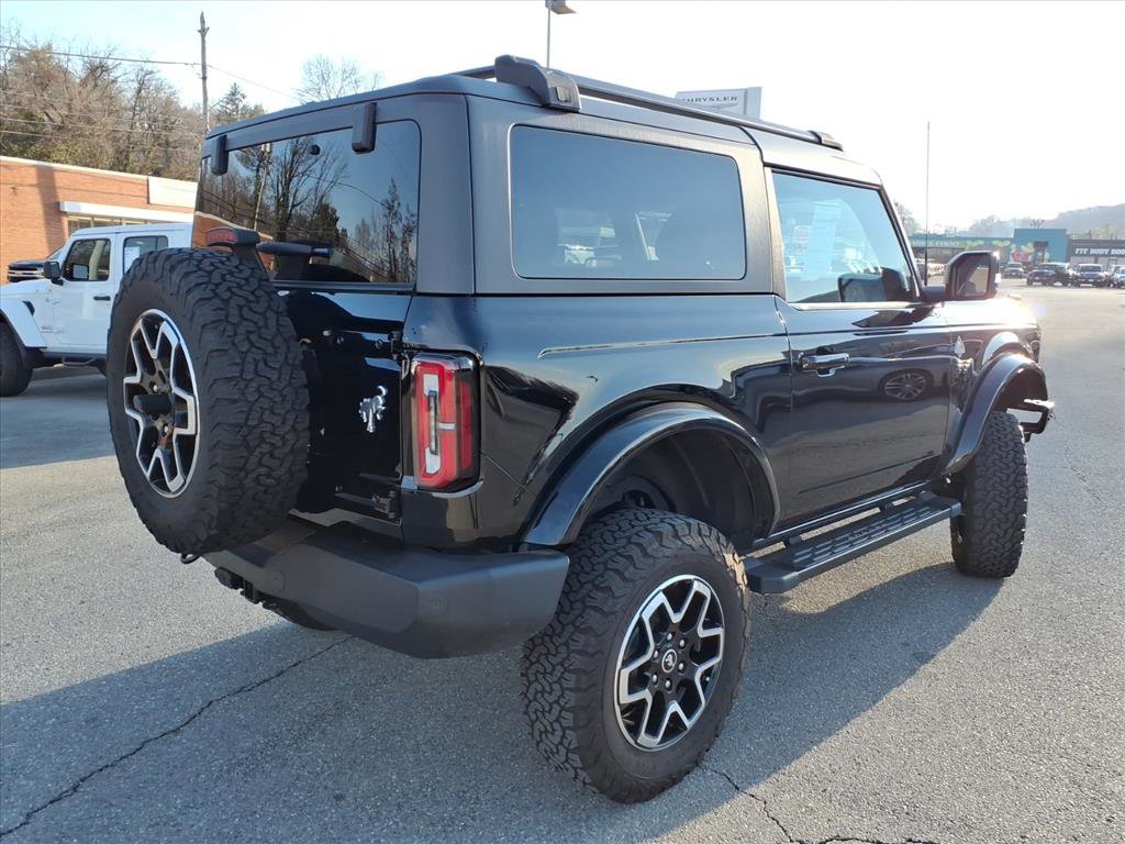 Used 2022 Ford Bronco Outer Banks image 4