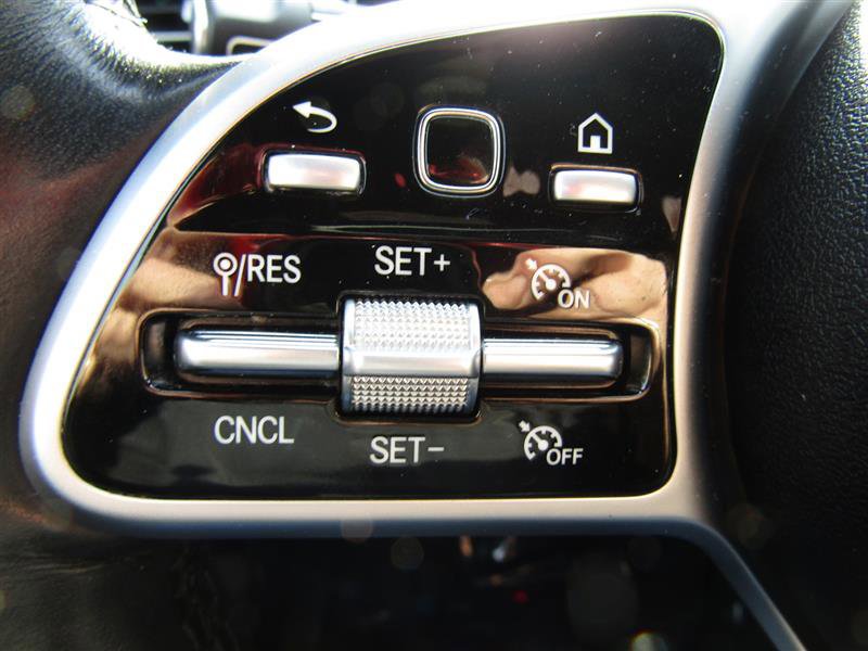 Used 2021 Mercedes-Benz GLS 450 4MATIC image 16