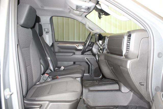 Used 2026 Chevrolet Silverado 1500 RST w/ RST Select Package AWD/4WD image 22