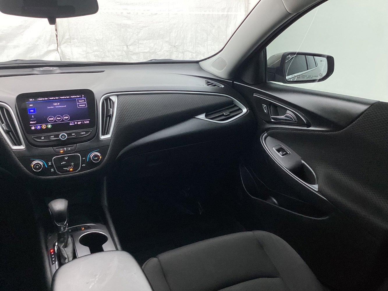 Used 2024 Chevrolet Malibu LS image 27