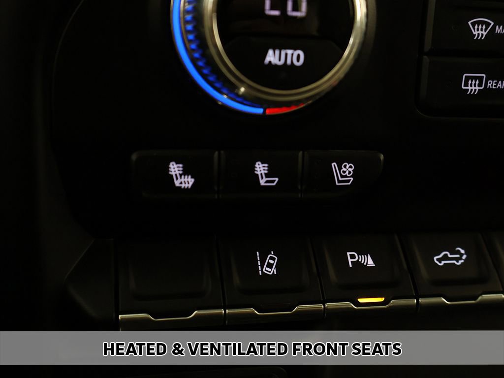 Used 2020 GMC Sierra 2500 Denali w/ Denali Ultimate Package AWD/4WD image 8