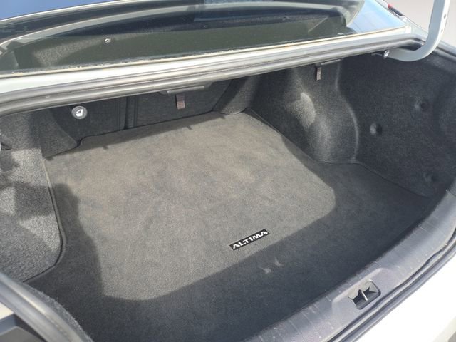 Used 2024 Nissan Altima 2.5 SV image 31