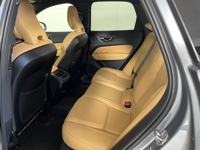 Used 2020 Volvo XC60 T5 Inscription w/ Protection Package Premier AWD/4WD image 19