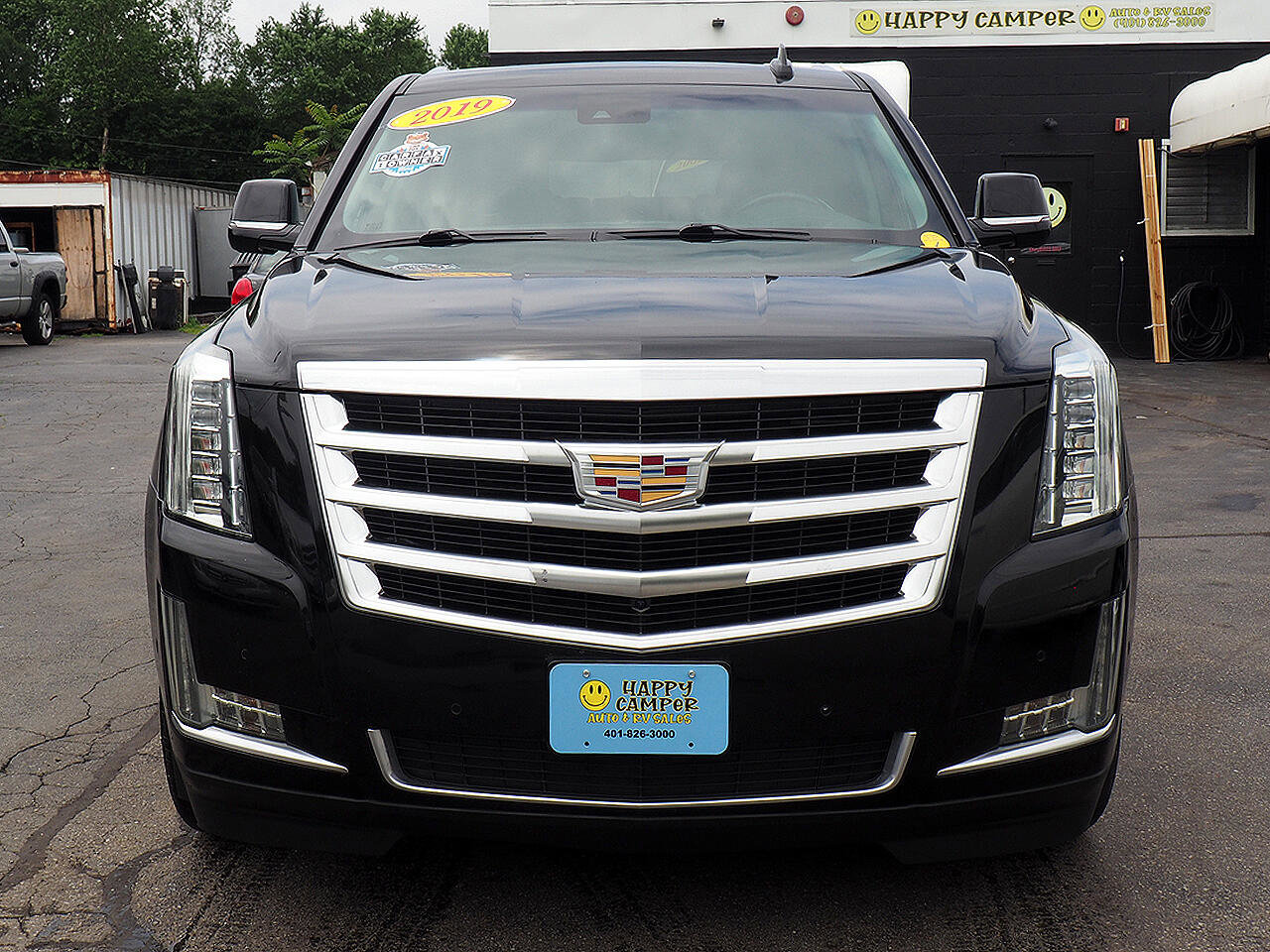 Used 2019 Cadillac Escalade ESV Luxury image 3