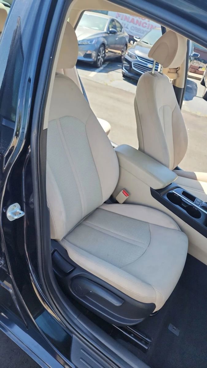 Used 2017 Hyundai Sonata SE image 15