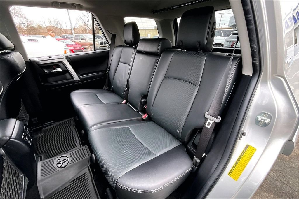 Used 2023 Toyota 4Runner Limited RWD image 21