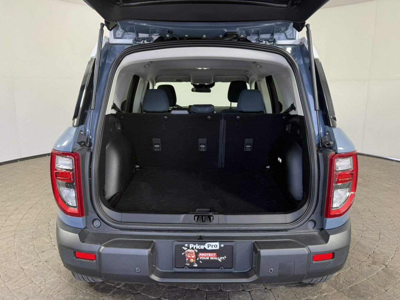 Used 2025 Ford Bronco Sport Heritage w/ Convenience Package AWD/4WD image 7