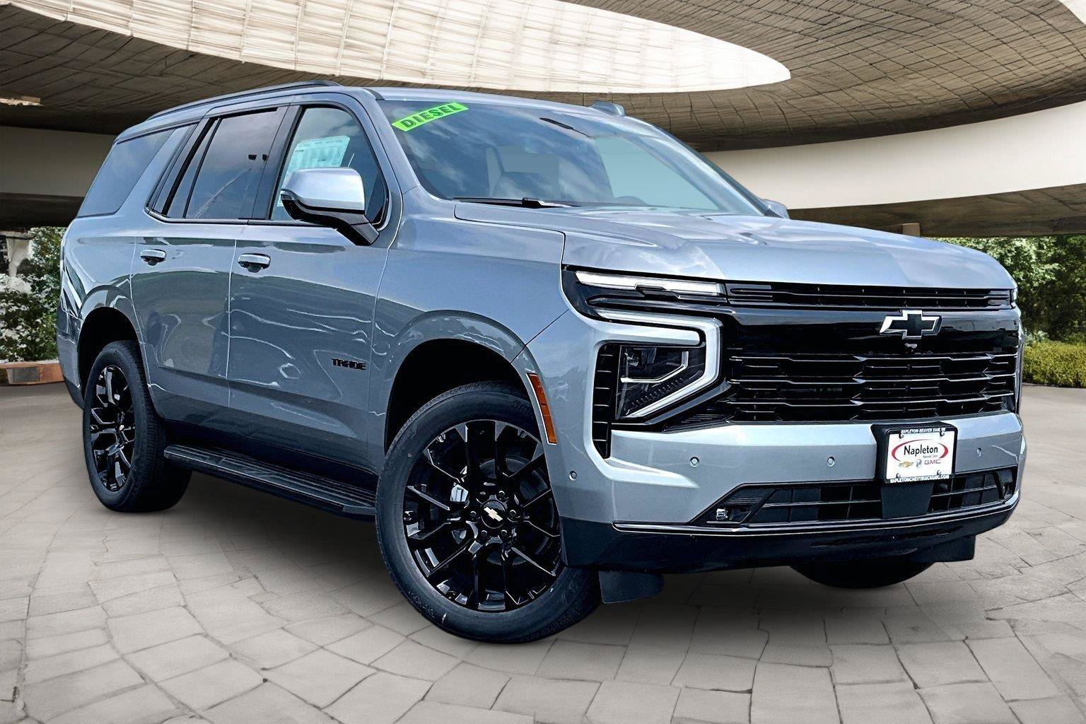 New 2026 Chevrolet Tahoe RST w/ Comfort Package AWD/4WD image 2