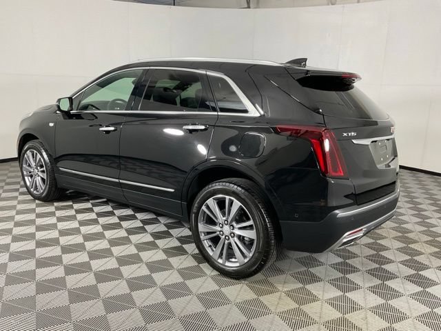Used 2024 Cadillac XT5 Premium Luxury w/ Technology Package FWD image 4