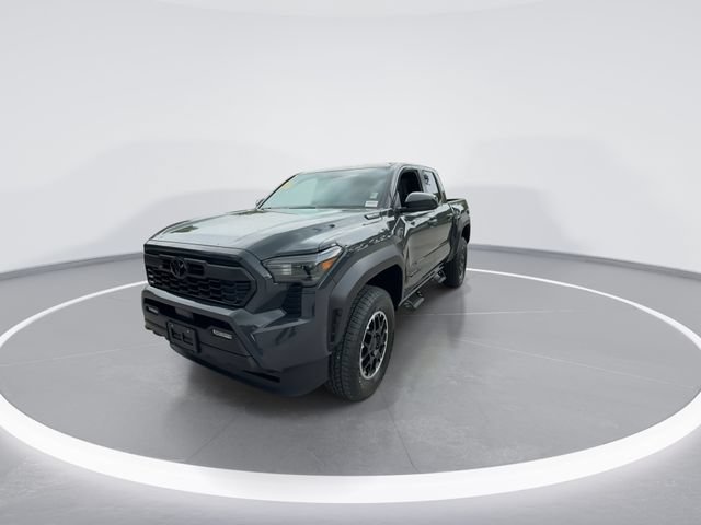 Used 2026 Toyota Tacoma TRD Off-Road AWD/4WD image 4