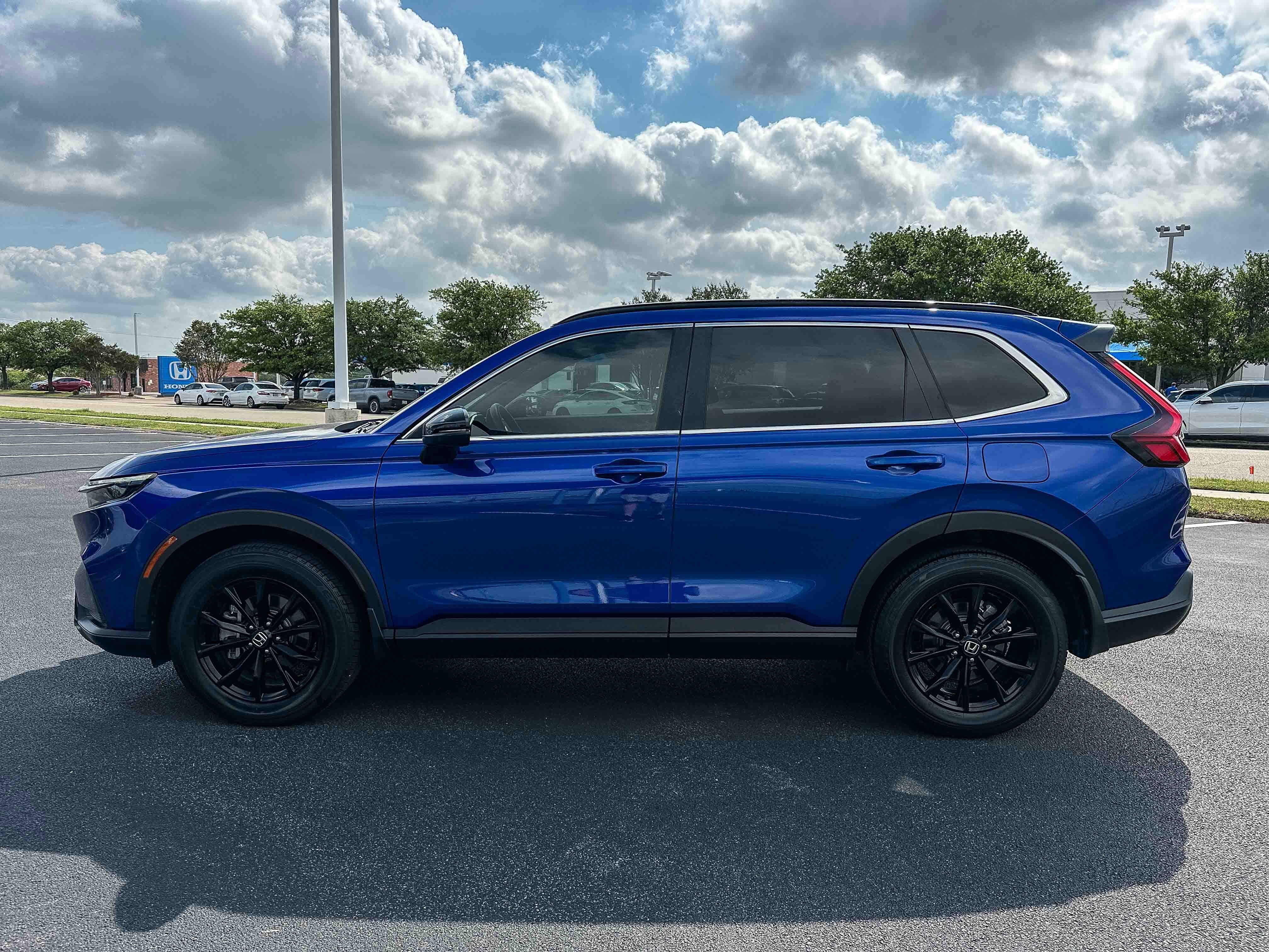 Certified 2024 Honda CR-V Sport image 9