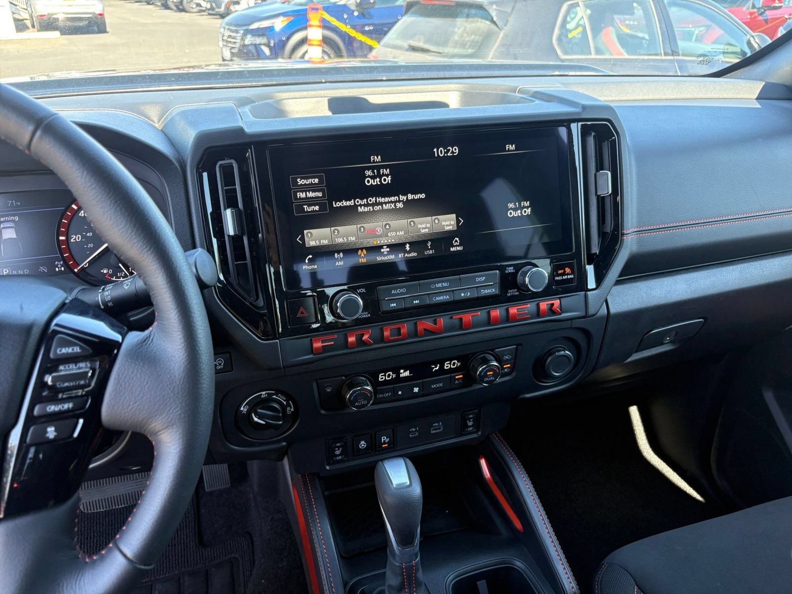 Used 2026 Nissan Frontier PRO-4X AWD/4WD image 17