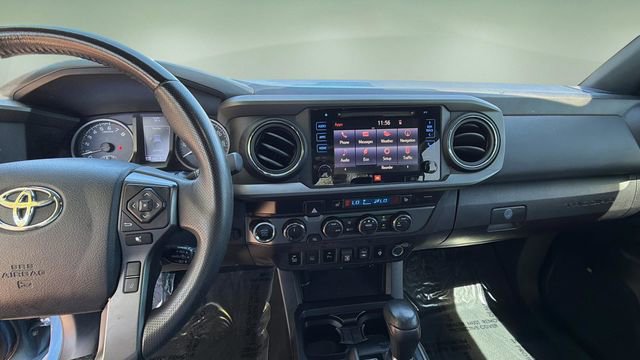 Used 2019 Toyota Tacoma TRD Sport image 12