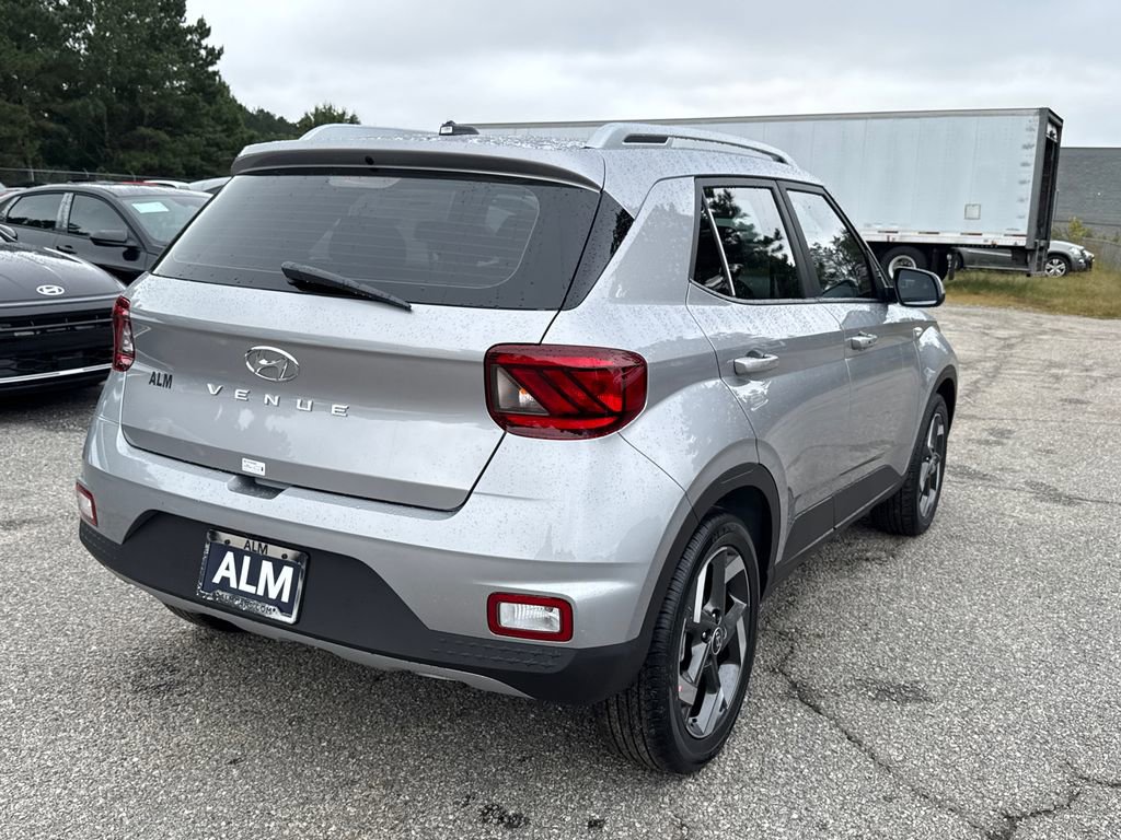 New 2026 Hyundai Venue SEL image 5