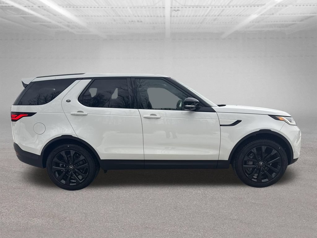 New 2026 Land Rover Discovery S AWD/4WD image 6
