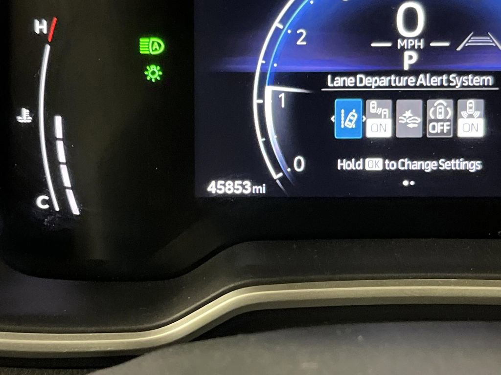 Used 2024 Toyota Corolla XSE image 6