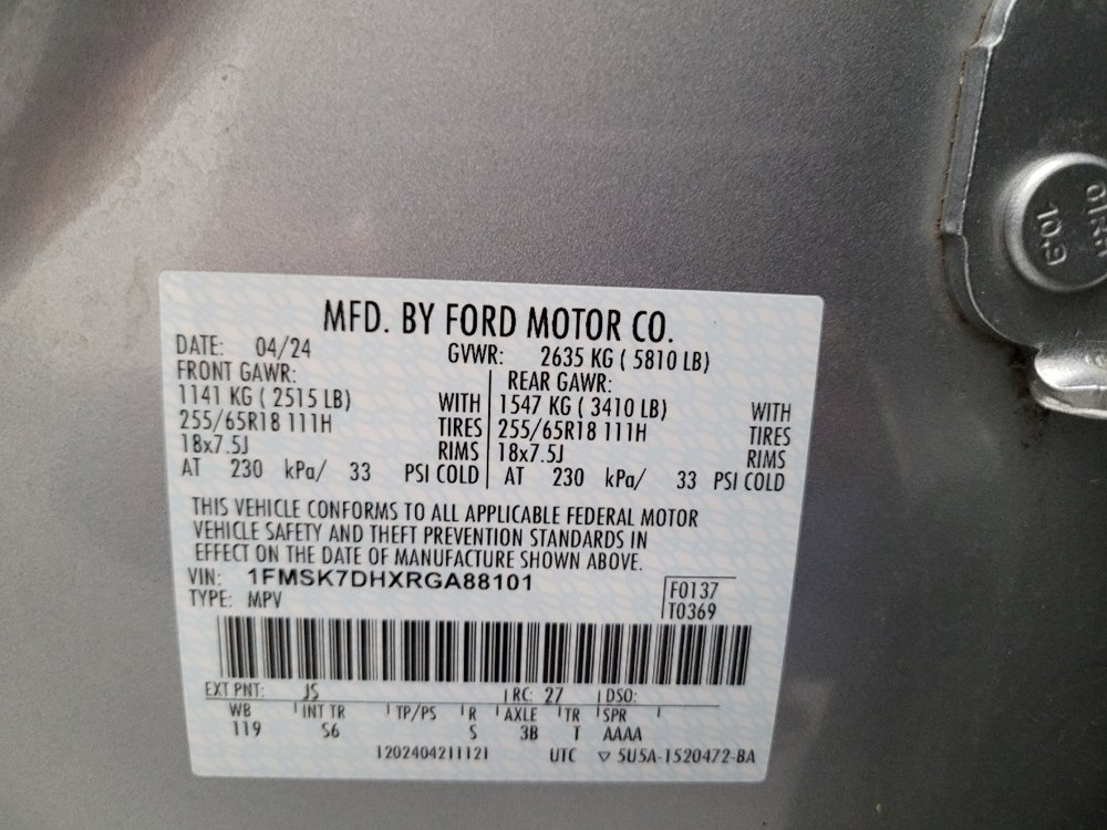 Used 2024 Ford Explorer XLT w/ Equipment Group 202A RWD image 33