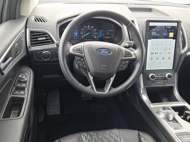 Used 2023 Ford Edge Titanium w/ Equipment Group 301A AWD/4WD image 19