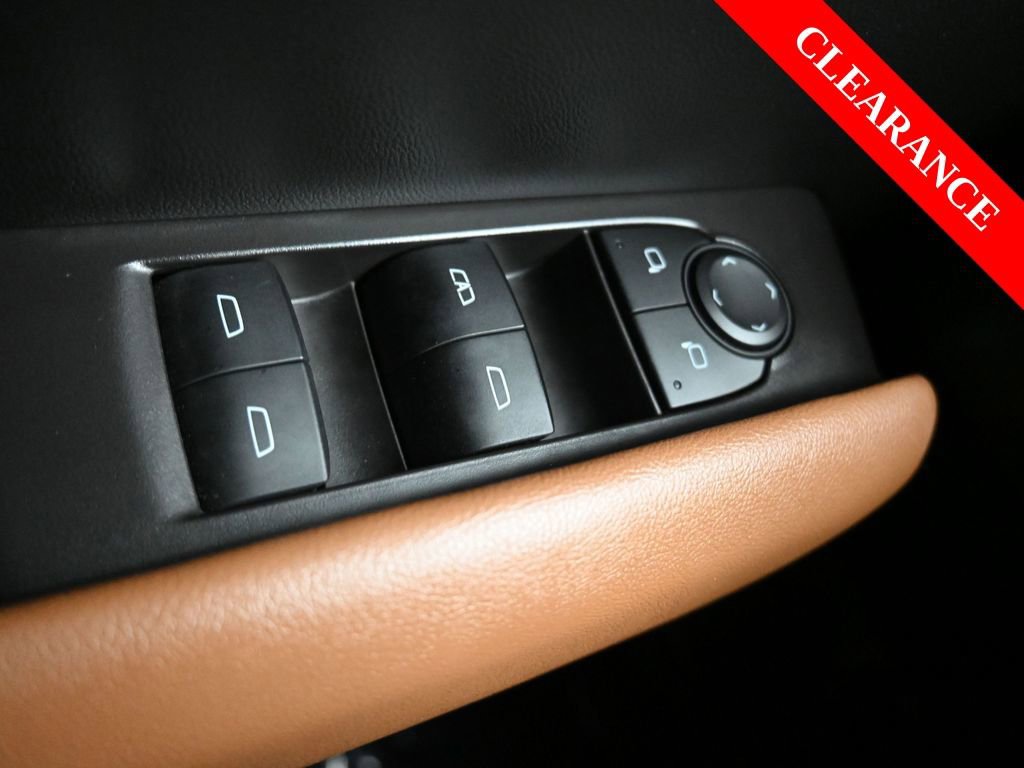 Used 2024 GMC Canyon AT4 w/ Canyon Safety Plus Package image 25