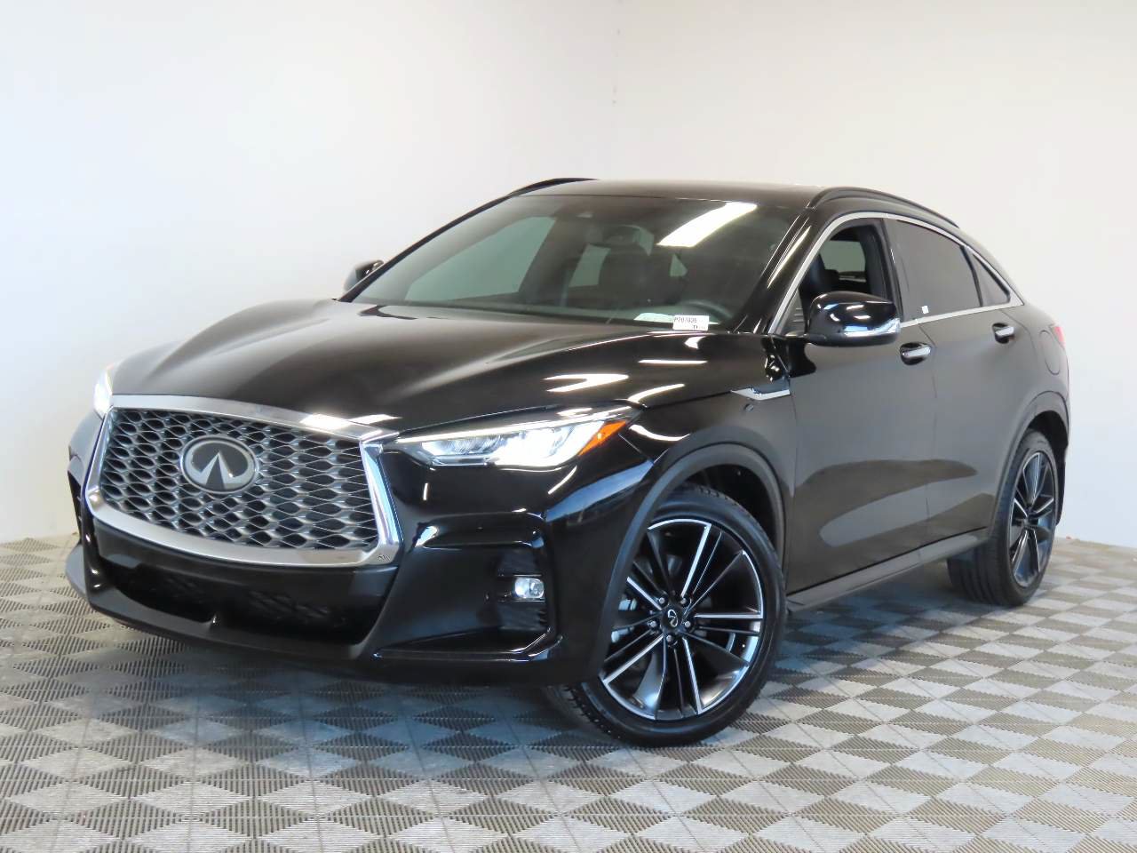 Used 2023 INFINITI QX55 Luxe w/ Cargo Package