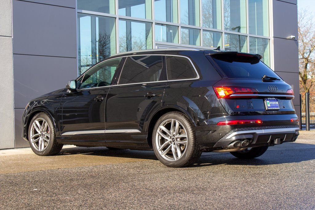 Used 2025 Audi SQ7 Prestige image 8