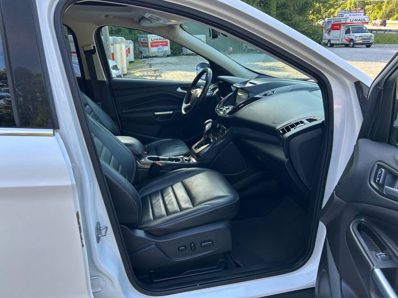 Used 2016 Ford Escape Titanium AWD/4WD image 24