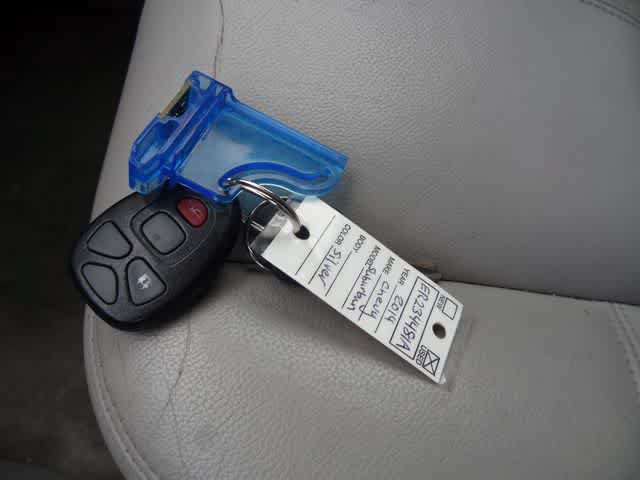 Used 2014 Chevrolet Suburban LT RWD image 26