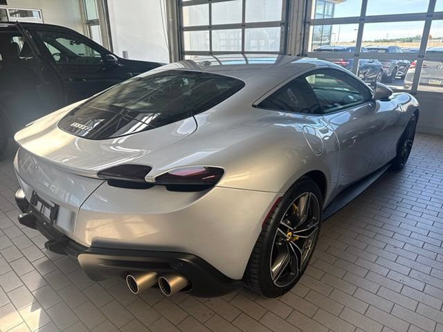 Used 2022 Ferrari Roma RWD image 6