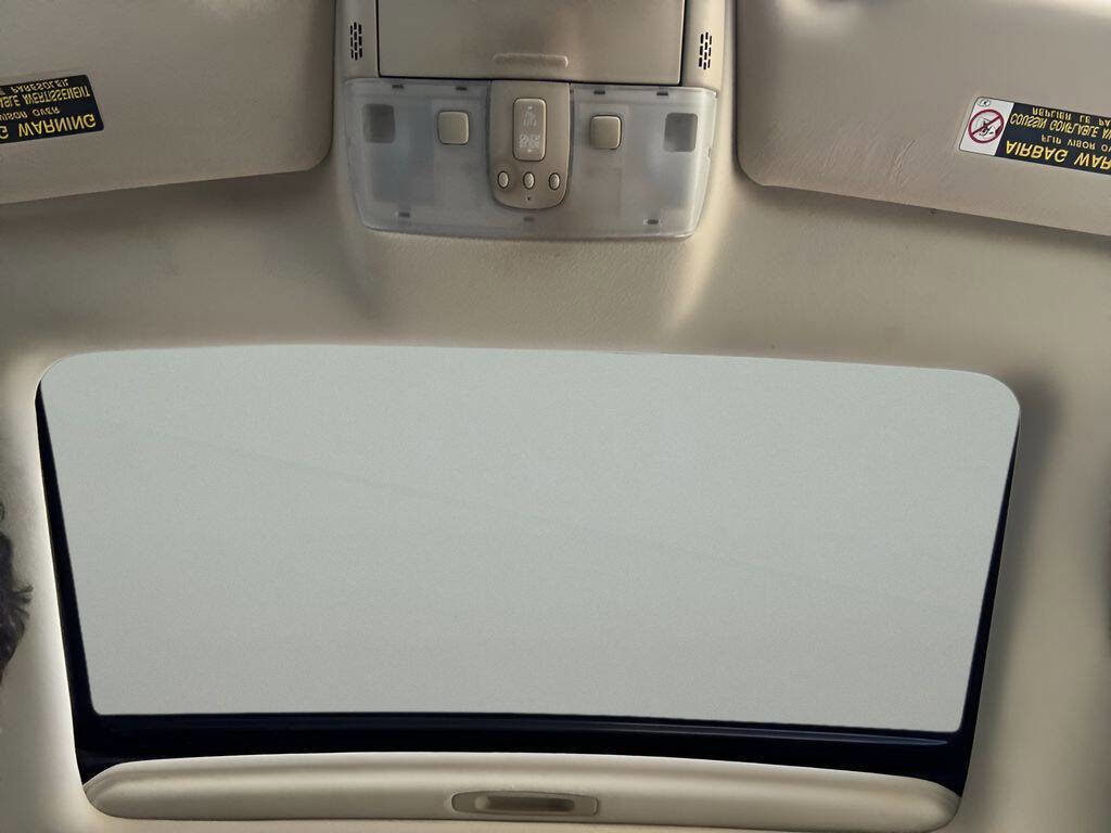 Used 2005 Lexus ES 330 image 17