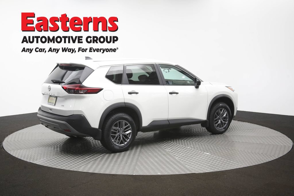 Used 2023 Nissan Rogue S AWD/4WD image 42