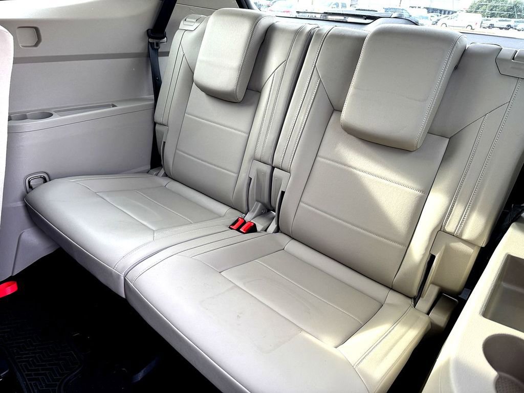 Used 2022 Volkswagen Atlas SE image 28