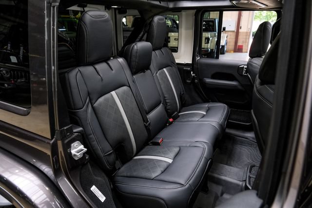Used 2025 Jeep Wrangler Unlimited Rubicon 392 AWD/4WD image 86