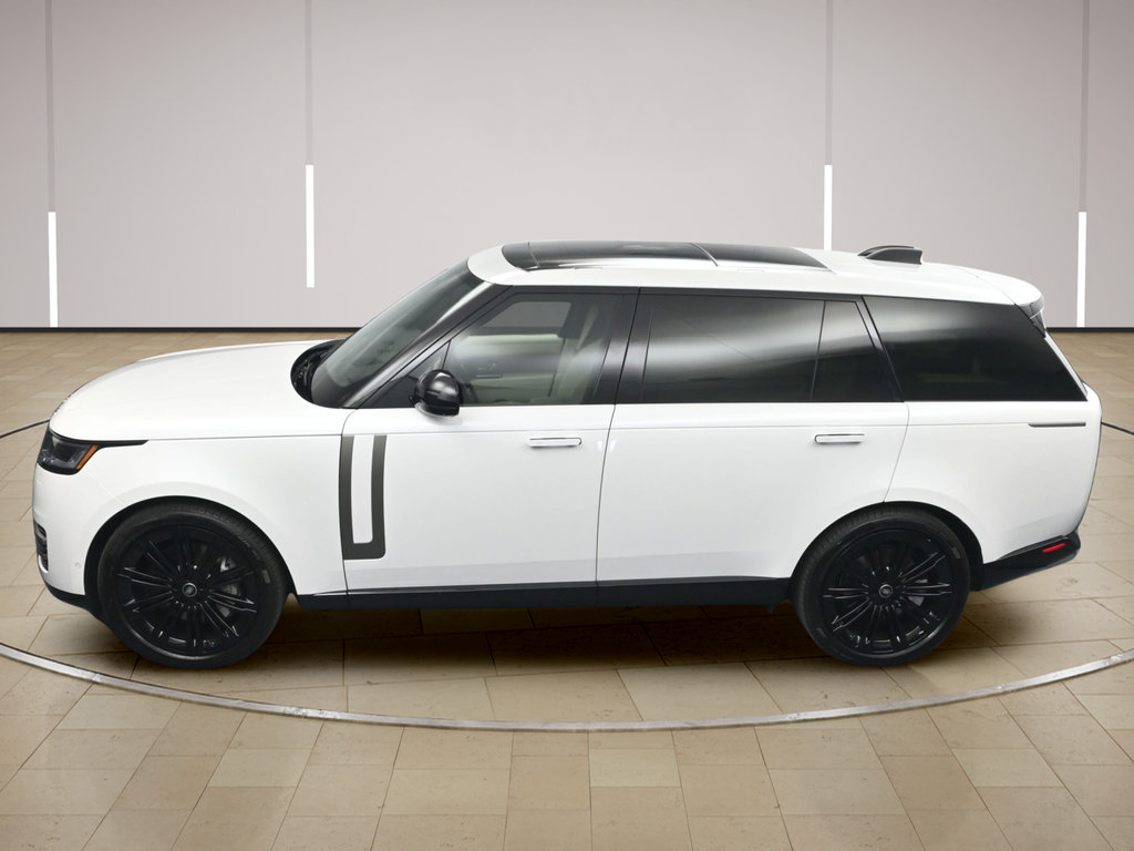 Used 2025 Land Rover Range Rover Long Wheelbase SE AWD/4WD image 31