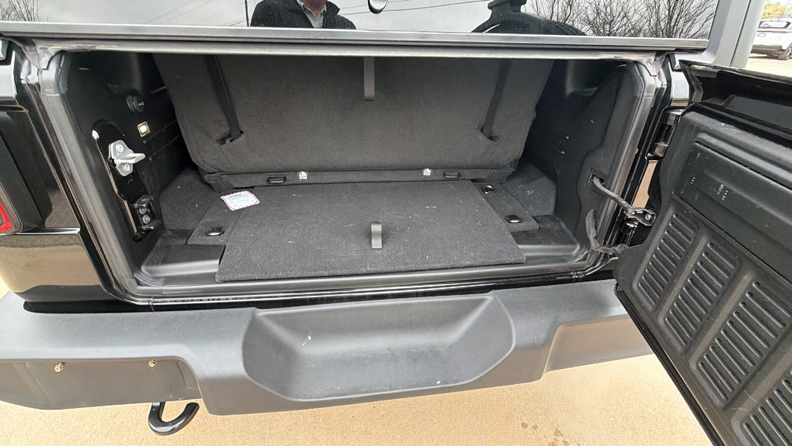 Used 2022 Jeep Wrangler Sport S image 13