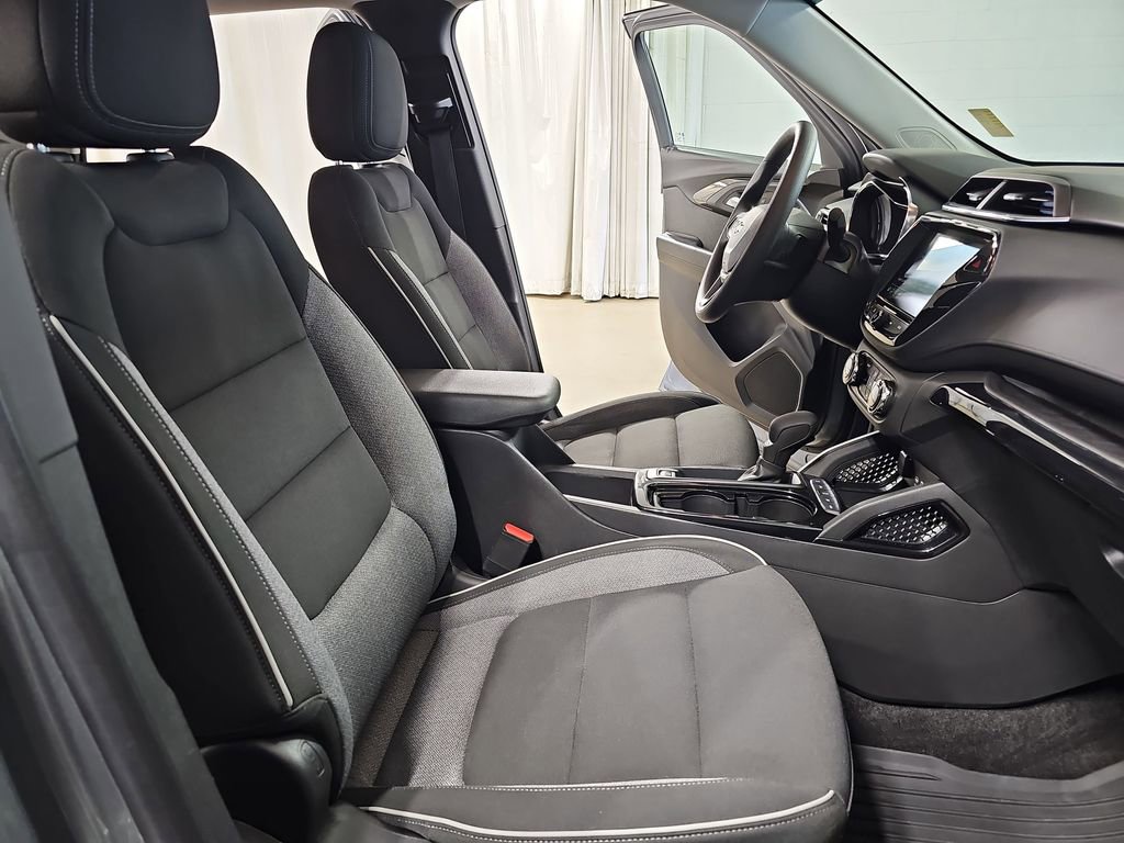 Certified 2023 Chevrolet TrailBlazer LT w/ Convenience Package image 13
