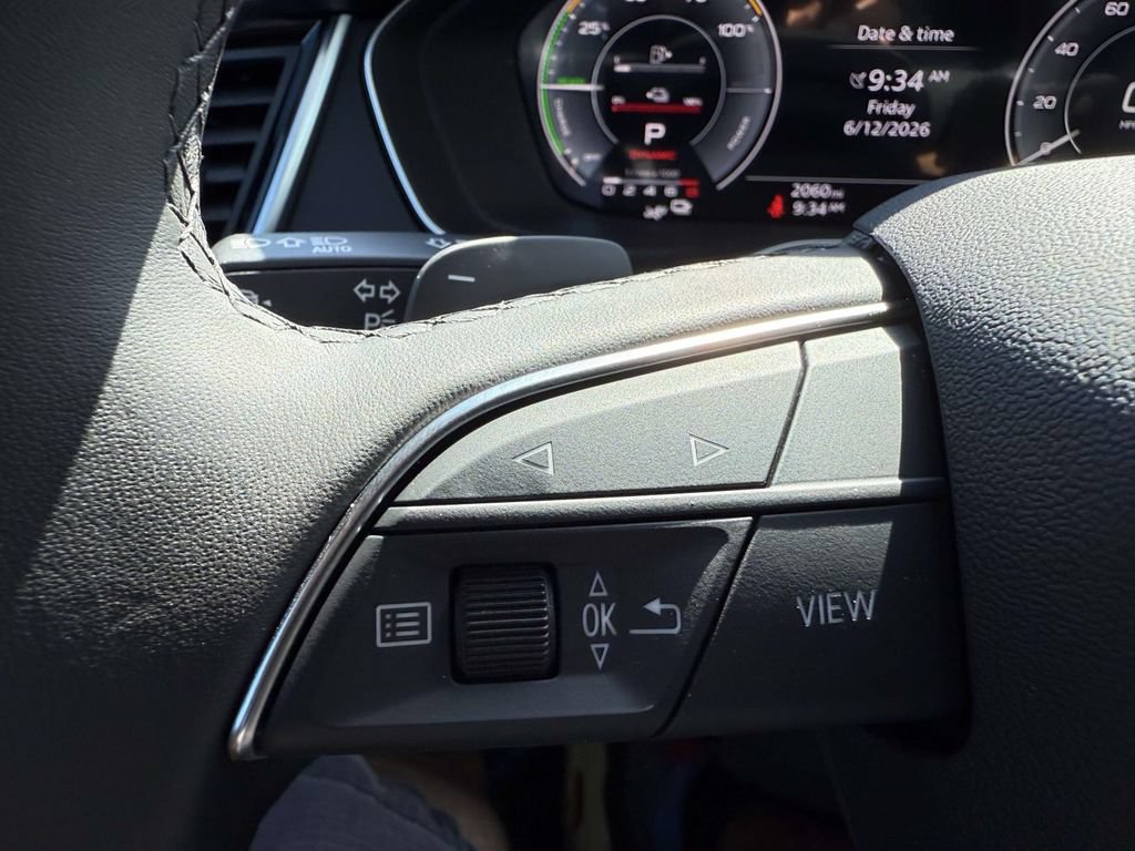 Used 2025 Audi Q5 e Premium Plus w/ Premium Plus Package AWD/4WD image 21