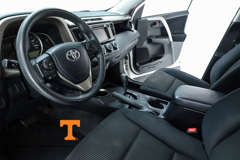 Used 2015 Toyota RAV4 LE FWD image 55