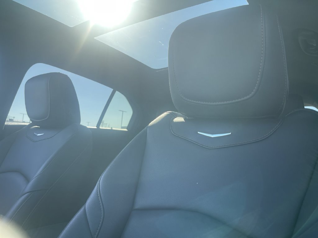 Used 2020 Cadillac XT4 Sport w/ Sun And Sound Package AWD/4WD image 9