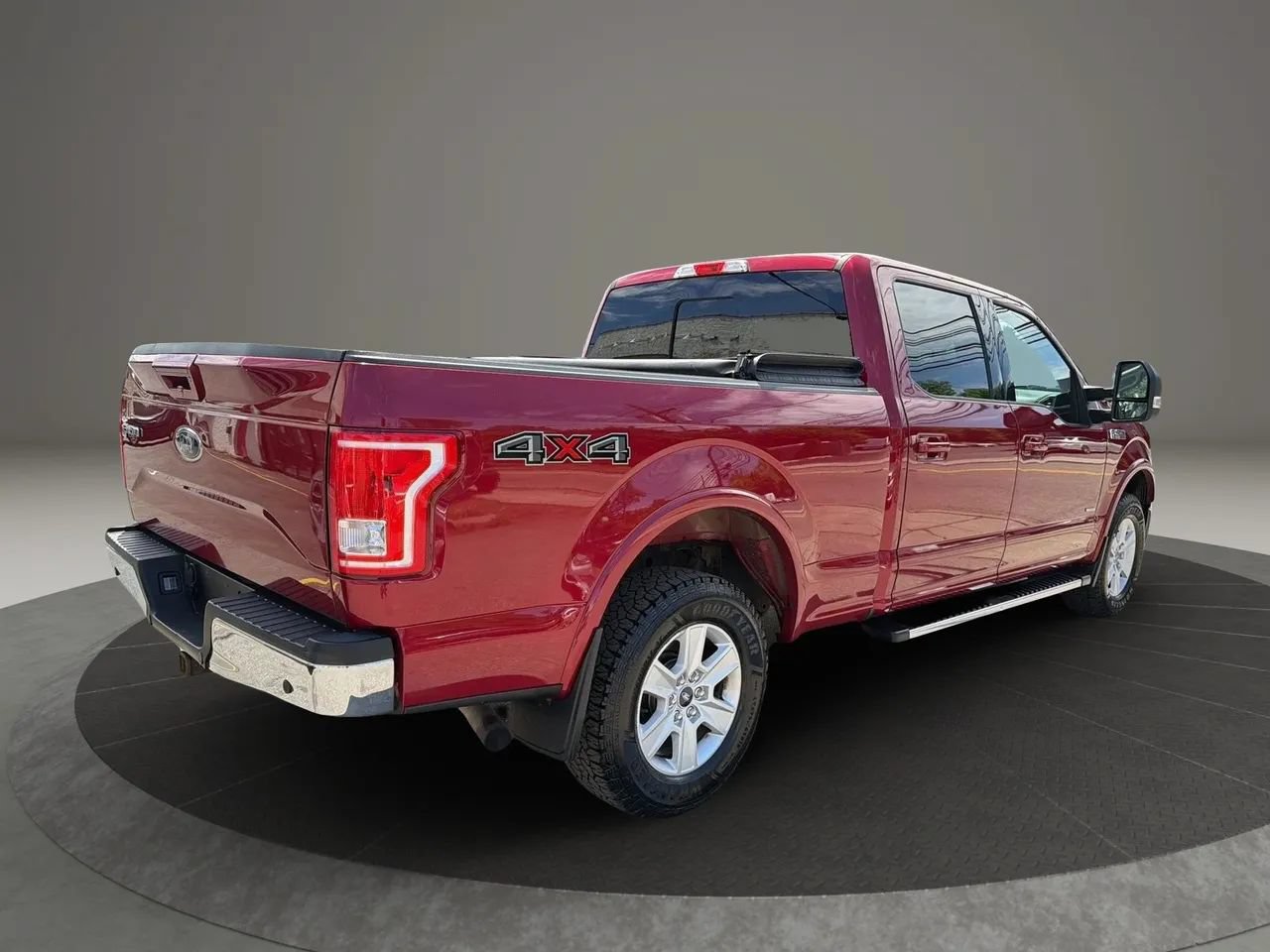Used 2016 Ford F150 Lariat w/ Heavy-Duty Payload Package AWD/4WD image 5