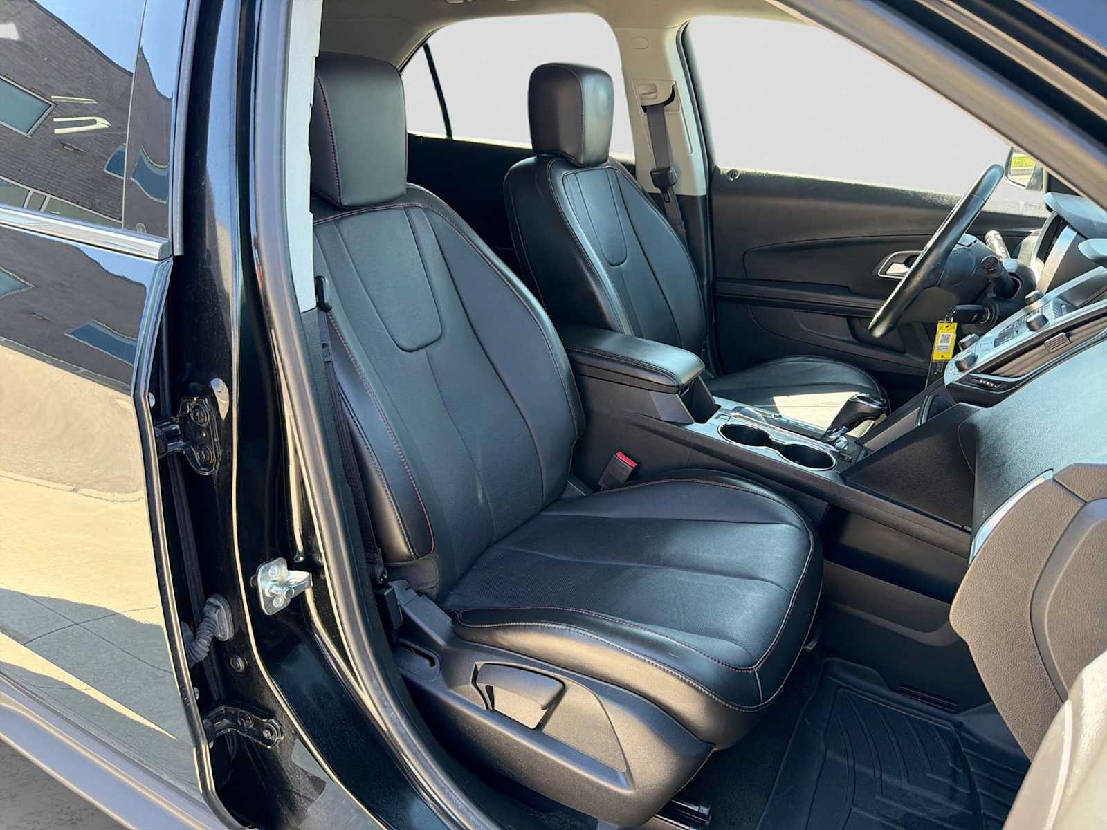 Used 2017 Chevrolet Equinox LT w/ Midnight Edition FWD image 20