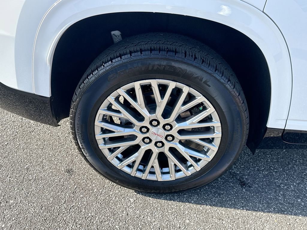 Certified 2024 GMC Acadia Denali image 20