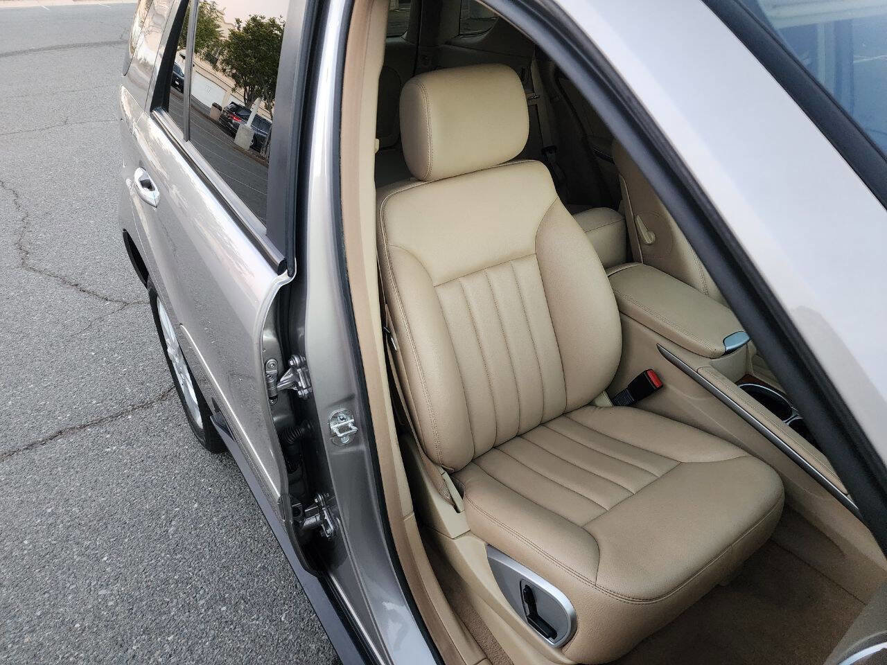 Used 2008 Mercedes-Benz ML 350 4MATIC image 21