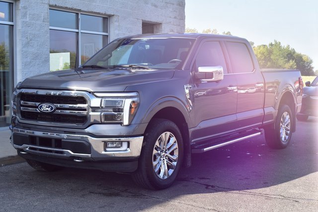 Used 2024 Ford F150 Lariat w/ Tow/Haul Package image 12