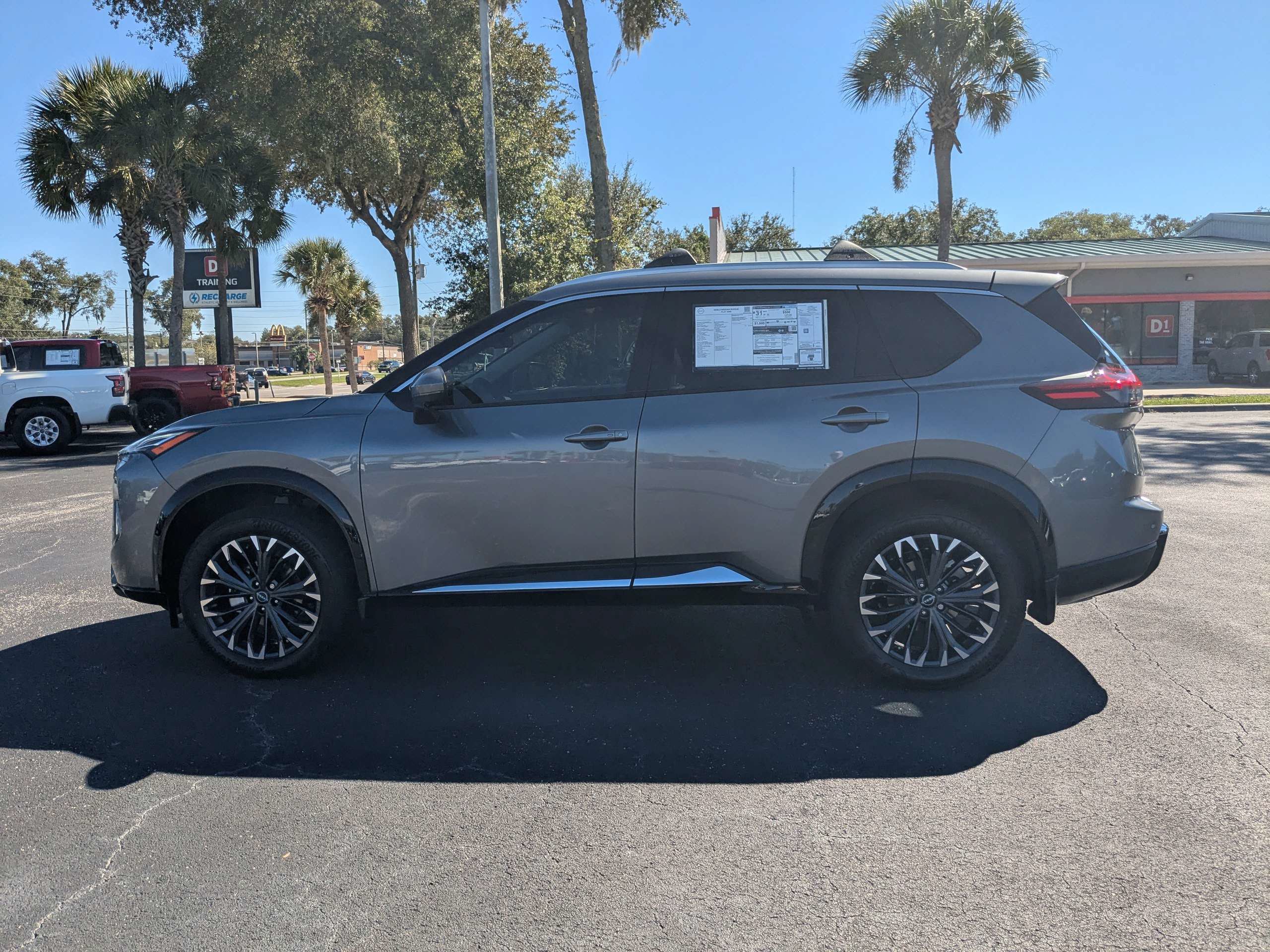 New 2026 Nissan Rogue Platinum AWD/4WD image 7