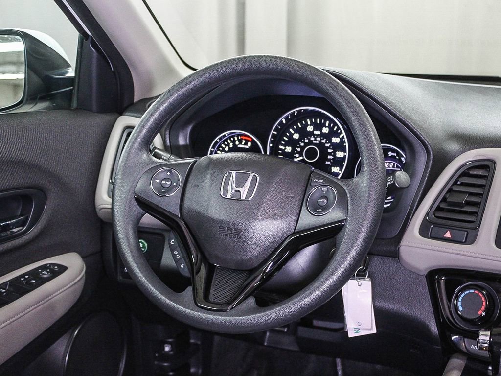 Used 2021 Honda HR-V LX image 16
