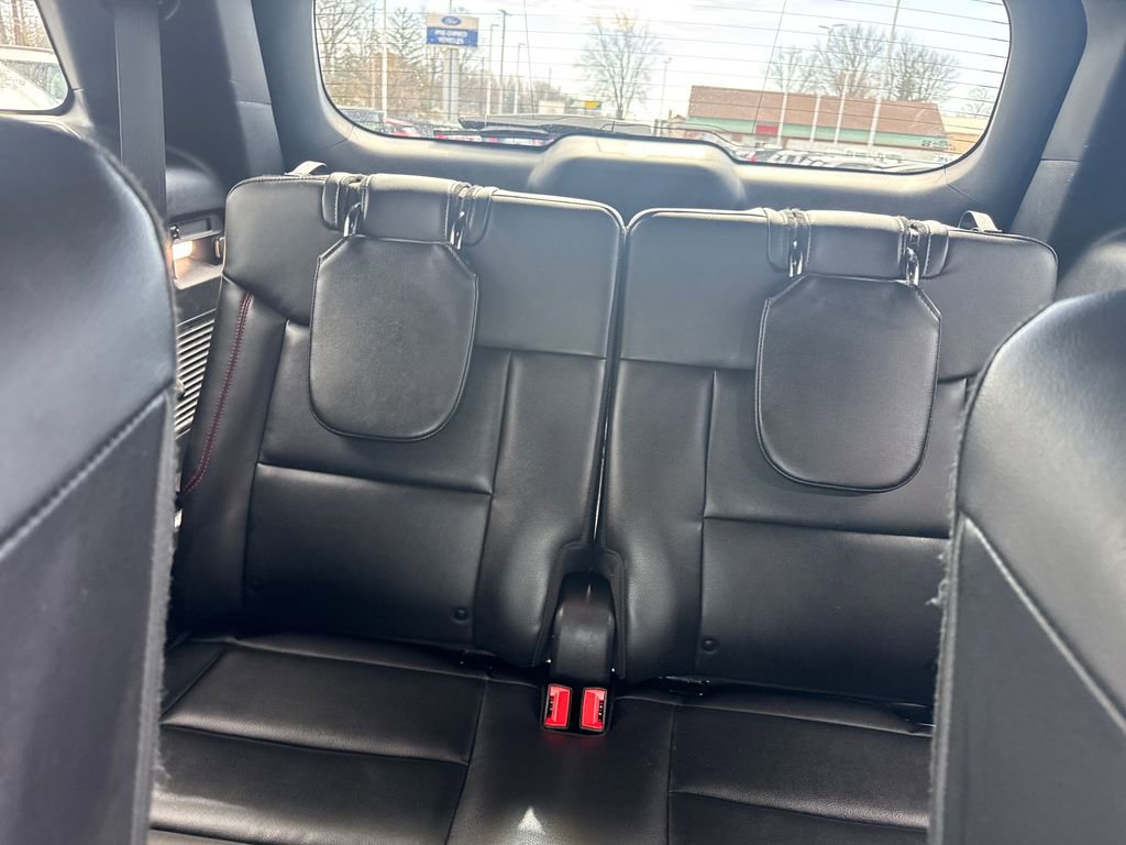 Used 2022 Ford Explorer ST-Line w/ Class IV Trailer Tow Package image 20